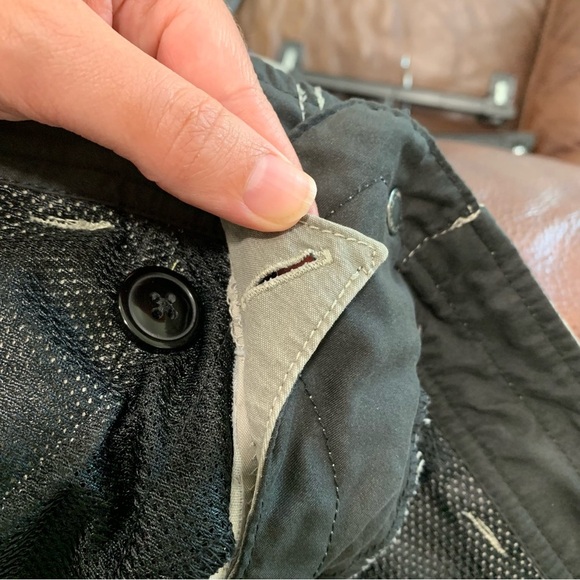 Men’s Kuhl Cargo Style Hiking Outdoor Camping Fishing Shorts Size 32 - Picture 11 of 13